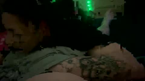 devinfillps online show from April 1, 3:20 pm