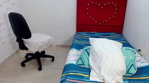 Devora.. online show from March 3, 9:44 am