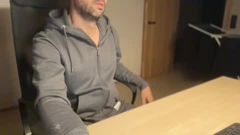 DevSwiss online show from December 16, 3:40 pm