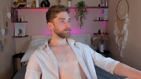 Dexter online show from October 17, 10:25 pm