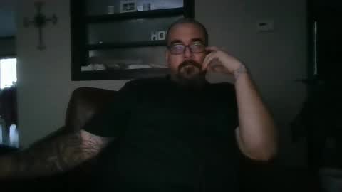 Snapshot of dexterbanana chatting on January 10, 11:50 pm Mike Sounde online show from January 10, 11:50 pm