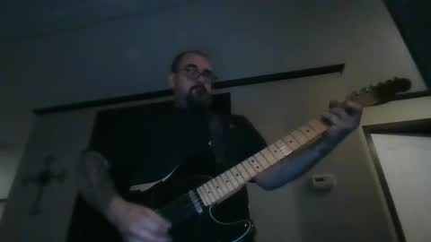 Snapshot of dexterbanana chatting on January 11, 2:52 am Mike Sounde online show from January 11, 2:52 am