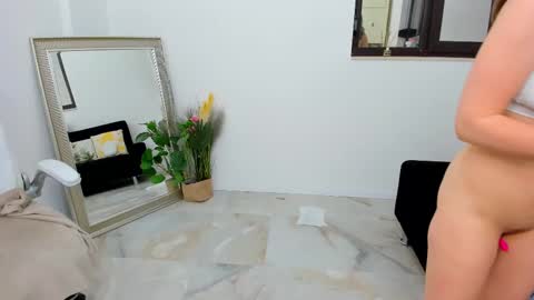 Deya online show from March 11, 1:37 am