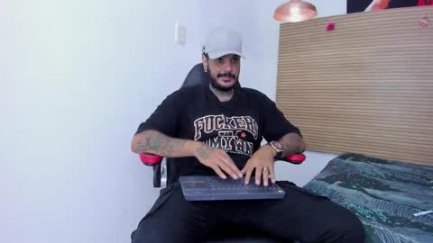 dhaian online show from November 8, 10:02 pm