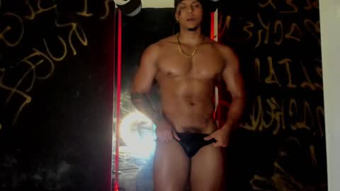 Snapshot of dhan_mackenzie chatting on December 11, 6:25 am dhan_mackenzie online show from December 11, 6:25 am