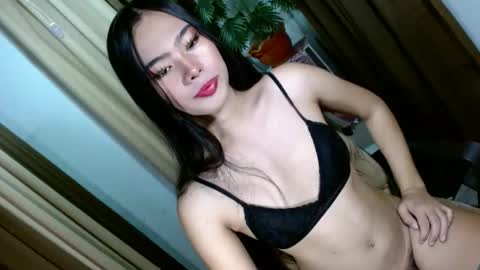 Snapshot of dhy_shane chatting on October 11, 6:44 pm dhy_shane online show from October 11, 6:44 pm