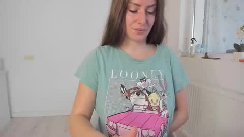 diamondkay_ online show from February 12, 9:35 am