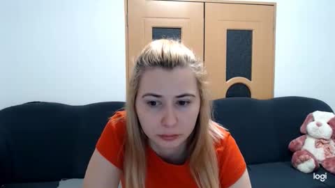 dianasmiey7 online show from March 3, 4:05 pm