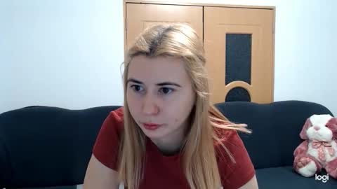 dianasmiey7 online show from February 19, 8:33 am