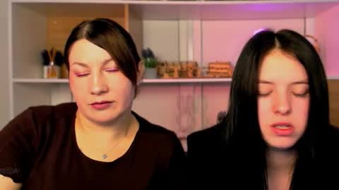 diara ti online show from December 5, 10:25 am