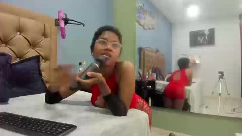 Snapshot of didoelizabeth chatting on September 9, 1:33 pm didoelizabeth online show from September 9, 1:33 pm