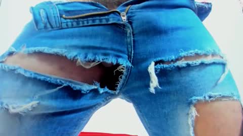 Diego online show from October 22, 1:57 pm