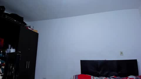 diiego_xxx online show from March 9, 4:06 am