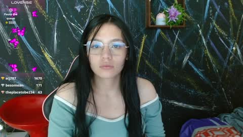 Ximena  online show from January 16, 11:15 am