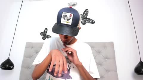 dikey_18 online show from January 29, 8:46 pm