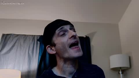 Dilldough405 online show from December 3, 6:19 pm