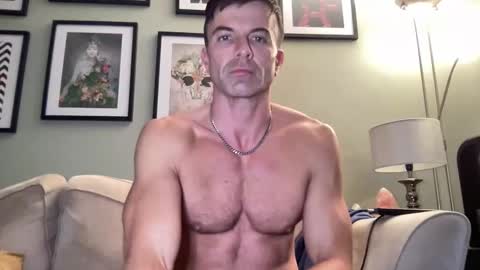 Dillon online show from February 4, 8:28 pm