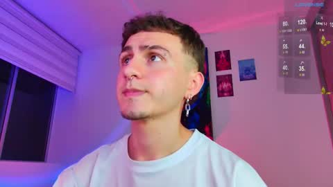 Julian Independent Model online show from November 13, 2:47 am