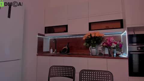 Dina online show from October 25, 8:02 am