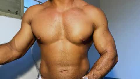 dinhoo14 online show from February 27, 8:34 pm