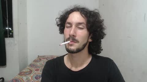 Henry online show from October 21, 1:44 am