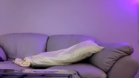 DIPSTIK online show from September 11, 11:17 pm