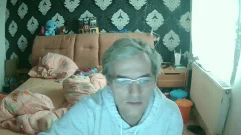 Adam Carla online show from December 4, 8:28 am