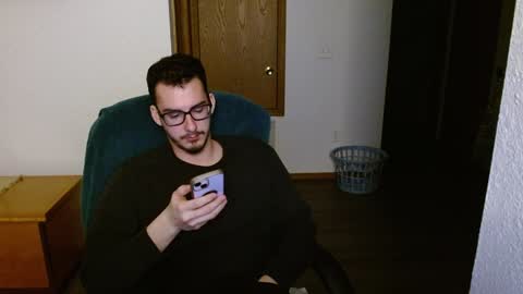 Dirk Diggler online show from February 4, 11:49 pm