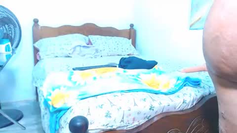 Snapshot of dirty_culona chatting on September 22, 6:34 pm dirty_culona online show from September 22, 6:34 pm