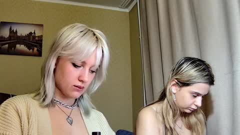 Snapshot of dirty_kiss69 chatting on October 11, 8:23 pm Dirty Kiss69 online show from October 11, 8:23 pm