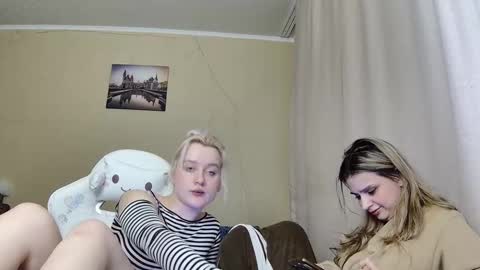 Dirty Kiss69 online show from March 25, 11:22 pm