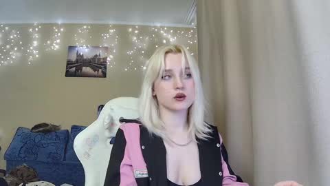 Dirty Kiss69 online show from March 15, 12:48 am