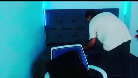 dirty model online show from September 26, 8:11 am