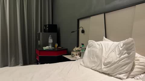 buy tokens with link  online show from April 1, 1:41 pm