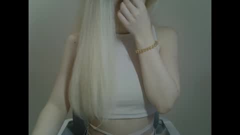 DitaMilton online show from March 4, 10:13 am