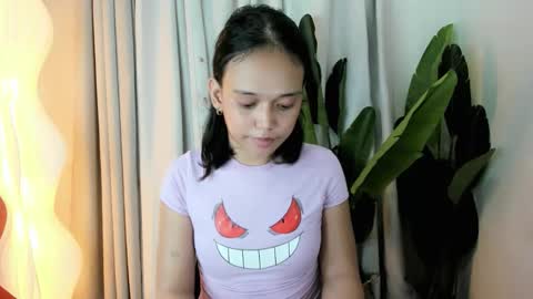 Crystal mae online show from April 18, 7:58 pm