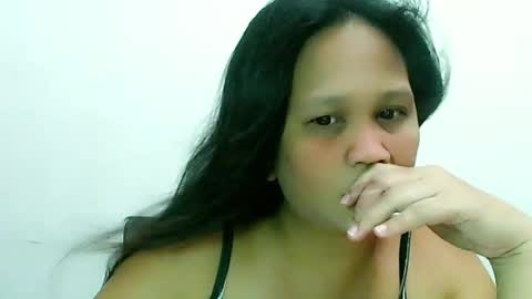 Snapshot of divinegrace10 chatting on January 3, 2:43 am     Divine Grace Close To Your Hear online show from January 3, 2:43 am