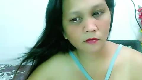 Snapshot of divinegrace10 chatting on January 4, 5:37 am     Divine Grace Close To Your Hear online show from January 4, 5:37 am