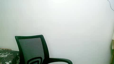 Snapshot of divinegrace10 chatting on January 9, 2:33 am     Divine Grace Close To Your Hear online show from January 9, 2:33 am