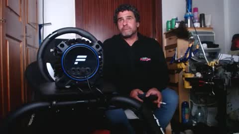 divitimido online show from November 24, 3:33 pm