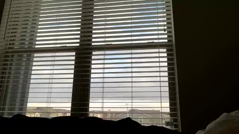 dj9469615 online show from March 22, 2:21 pm