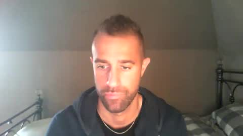 djay15013 online show from February 19, 10:23 am