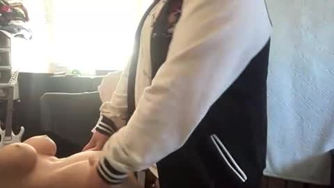 djfreeque online show from April 18, 6:54 pm