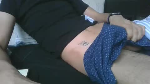 djull100 online show from February 3, 8:18 am