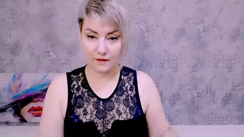 djullia online show from September 11, 5:31 am