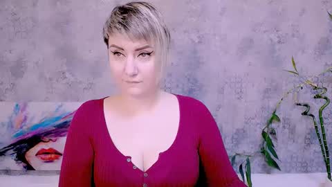 djullia online show from October 27, 9:20 am