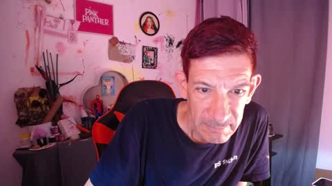 Snapshot of dlacarra chatting on December 25, 3:08 am David Lucky 13 online show from December 25, 3:08 am