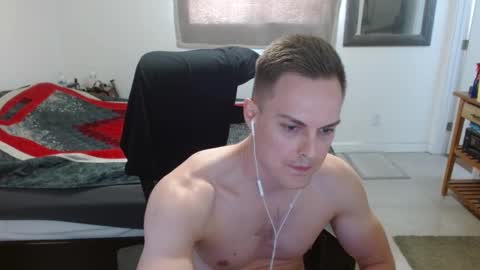 Snapshot of dmoney212 chatting on September 29, 8:41 pm dmoney212 online show from September 29, 8:41 pm