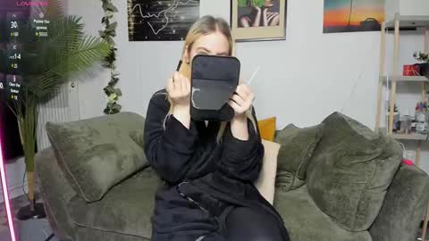 Betty online show from February 16, 4:42 am