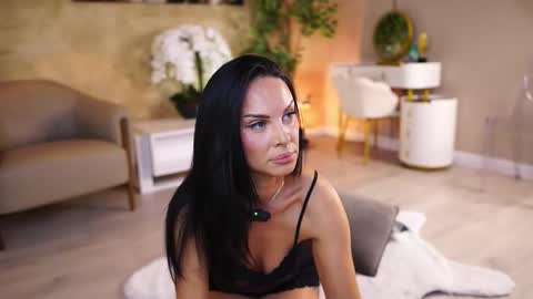 Snapshot of dolce_tentacion chatting on September 16, 9:01 am Monica online show from September 16, 9:01 am